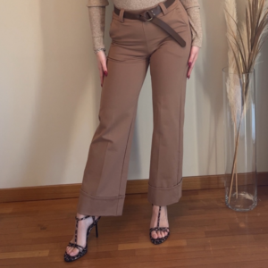 Pantalone con risvolto